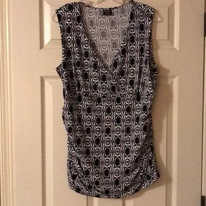 Women’s knit top